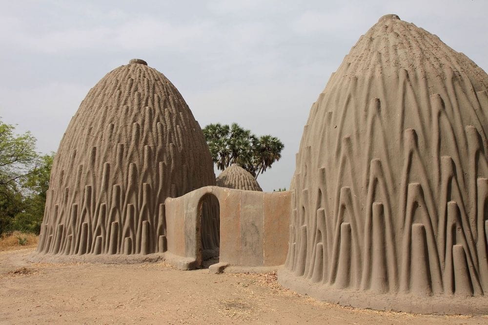 Ancient architecture revitalization –the invisible knowledge of ancient and contemporary Africa